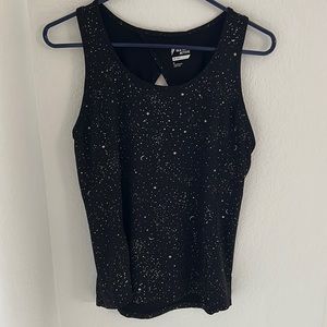 Matching sports bra and tank - Old Navy